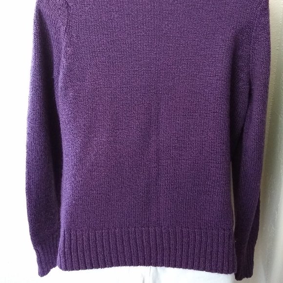 St. John's Bay V-neck Purple Long-sleeved Sweater Size Medium Petite - Picture 7 of 11